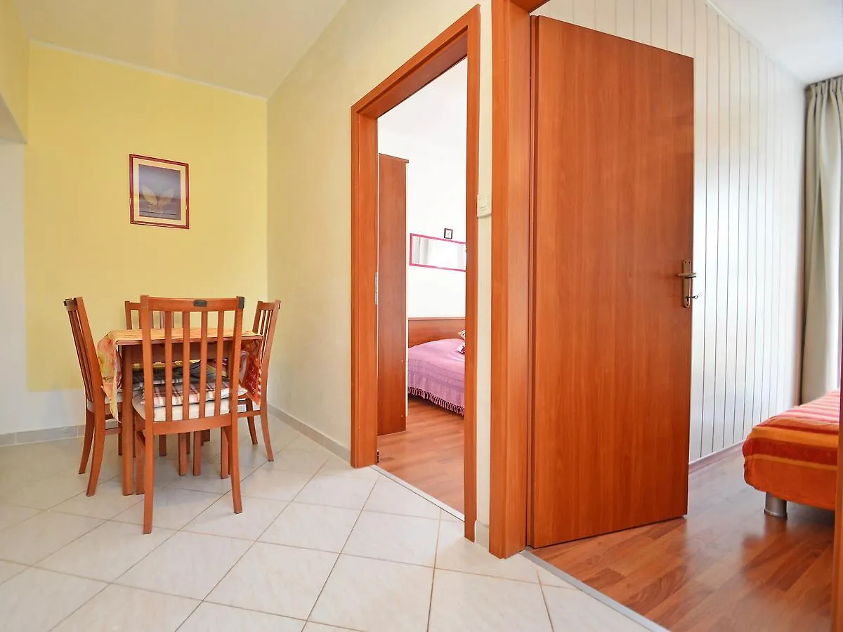 אומאג Apartment Mira-2 By Interhome