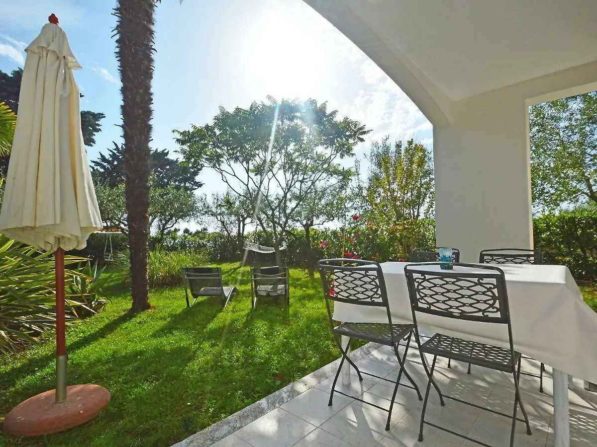 אומאג Apartment Mira-2 By Interhome 0*,